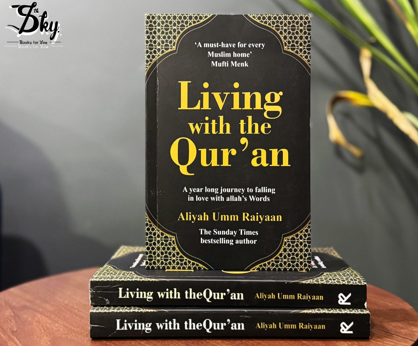 Living with the Qur'an