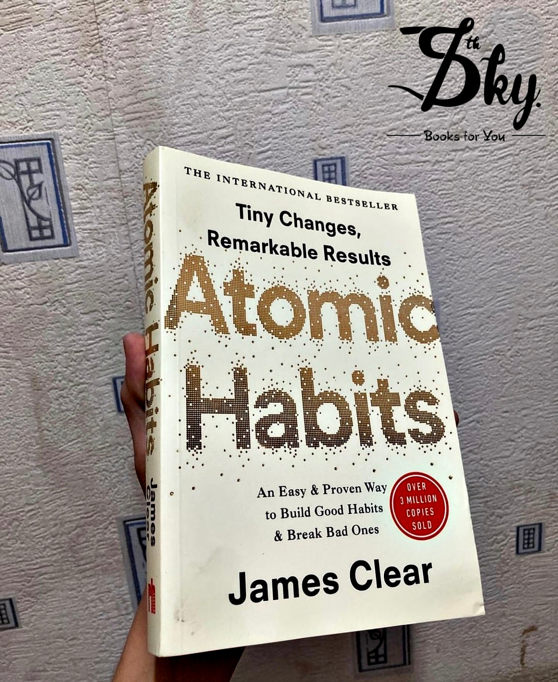 Atomic Habits: An Easy & Proven Way to Build Good Habits & Break Bad Ones