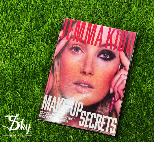 Make-Up Secrets: Solutions to Every Woman's Beauty Issues and Make-Up Dilemmas